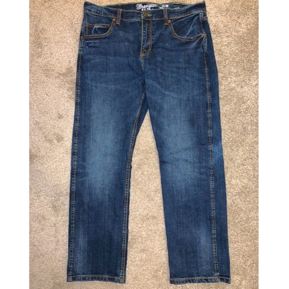 “Wrangler” Men’s Retro Slim straight leg jeans - Picture 1 of 6